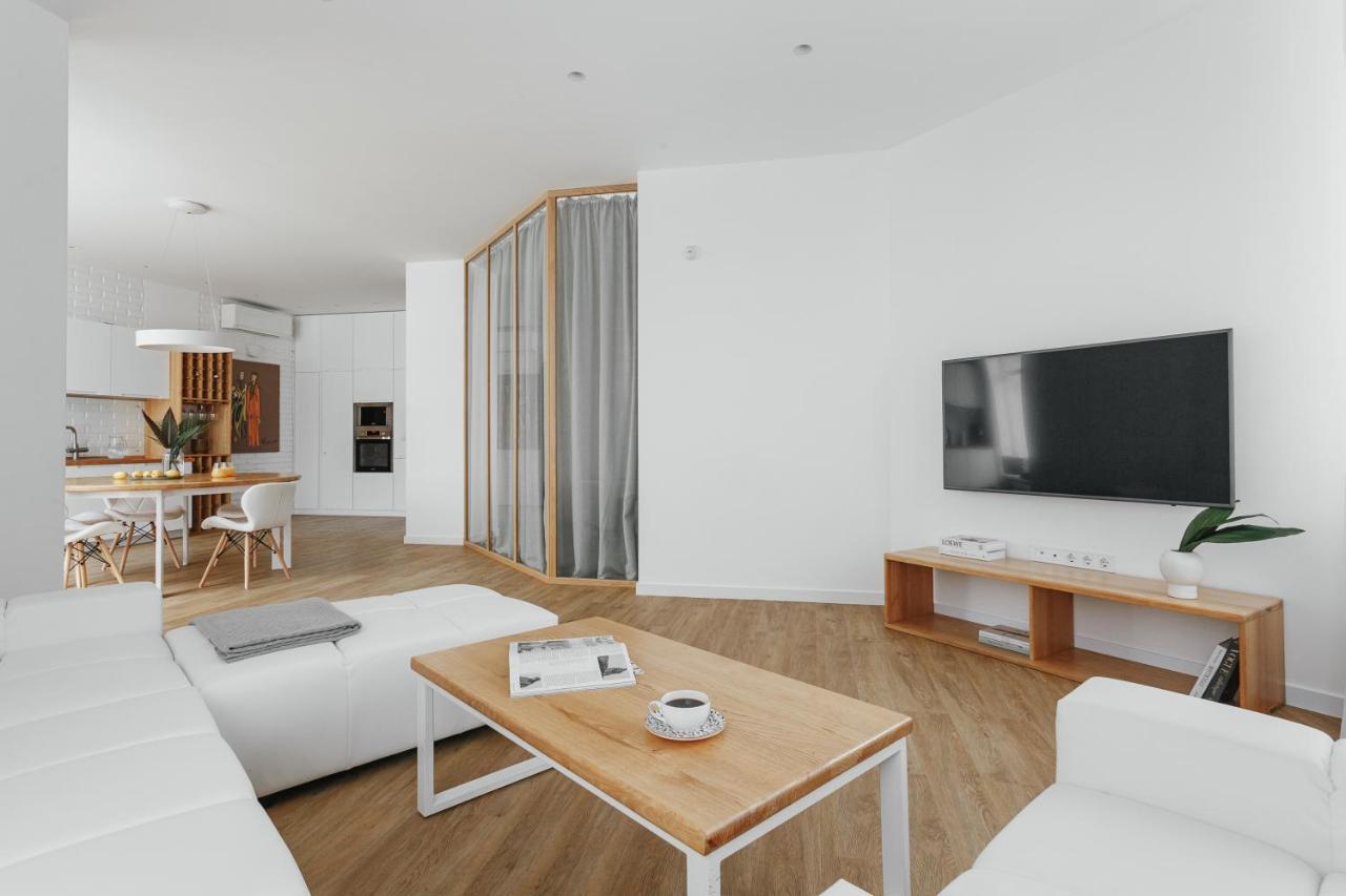 Royal Sky Apartments أوديسا المظهر الخارجي الصورة