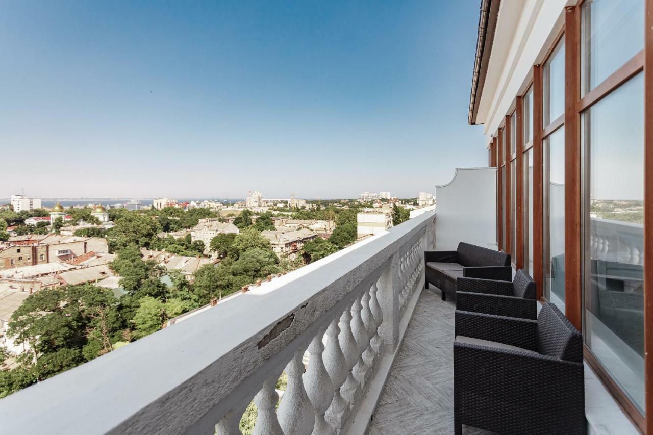 Royal Sky Apartments أوديسا المظهر الخارجي الصورة